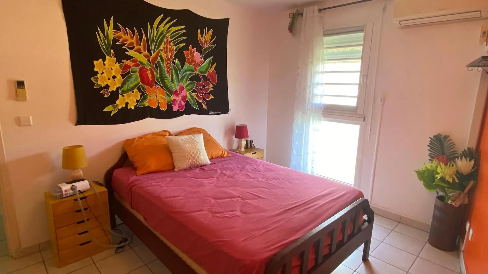 Appartement Lumineux A 100M De La Plage Avec Cuisine Equipee Et 2 Chambres Climatisees. - Fr-1-765-23 Les Trois-Ilets
